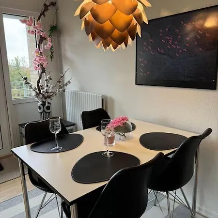 Stor Og Lys Lejlighed I Hjertet Af Holstebro