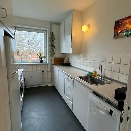 Stor Og Lys Lejlighed I Hjertet Af Apartmán