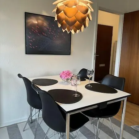 Stor Og Lys Lejlighed I Hjertet Af Apartmán *